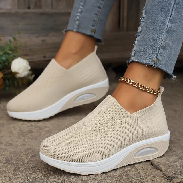 Whitlock | Elegant and casual shoes for women